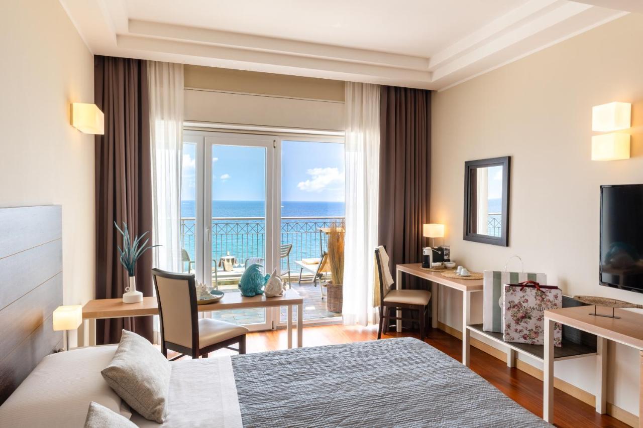 Grand Hotel Spiaggia Alassio Luaran gambar