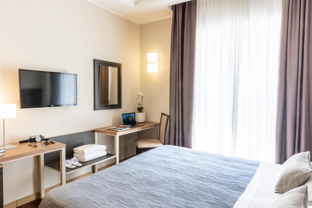 Grand Hotel Spiaggia Alassio Luaran gambar