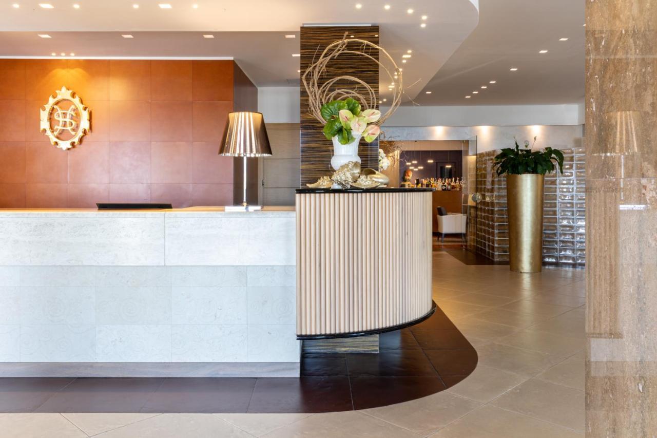 Grand Hotel Spiaggia Alassio Luaran gambar