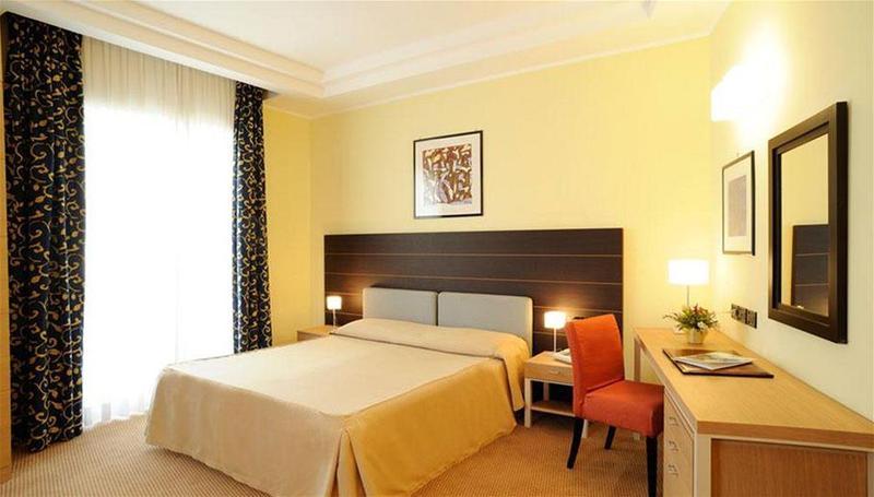 Grand Hotel Spiaggia Alassio Luaran gambar