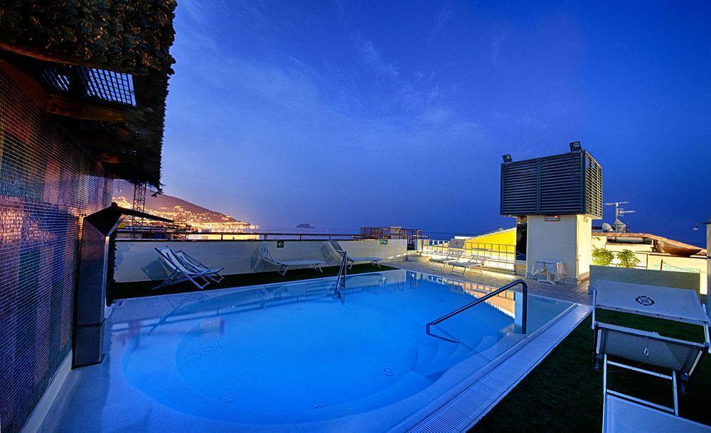 Grand Hotel Spiaggia Alassio Luaran gambar