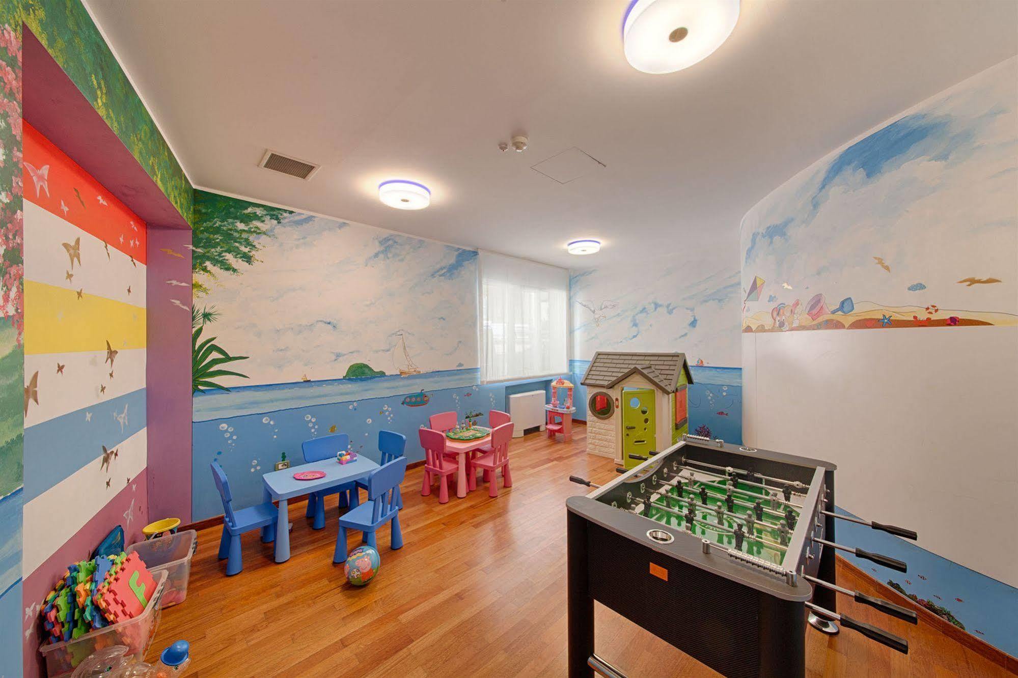 Grand Hotel Spiaggia Alassio Luaran gambar